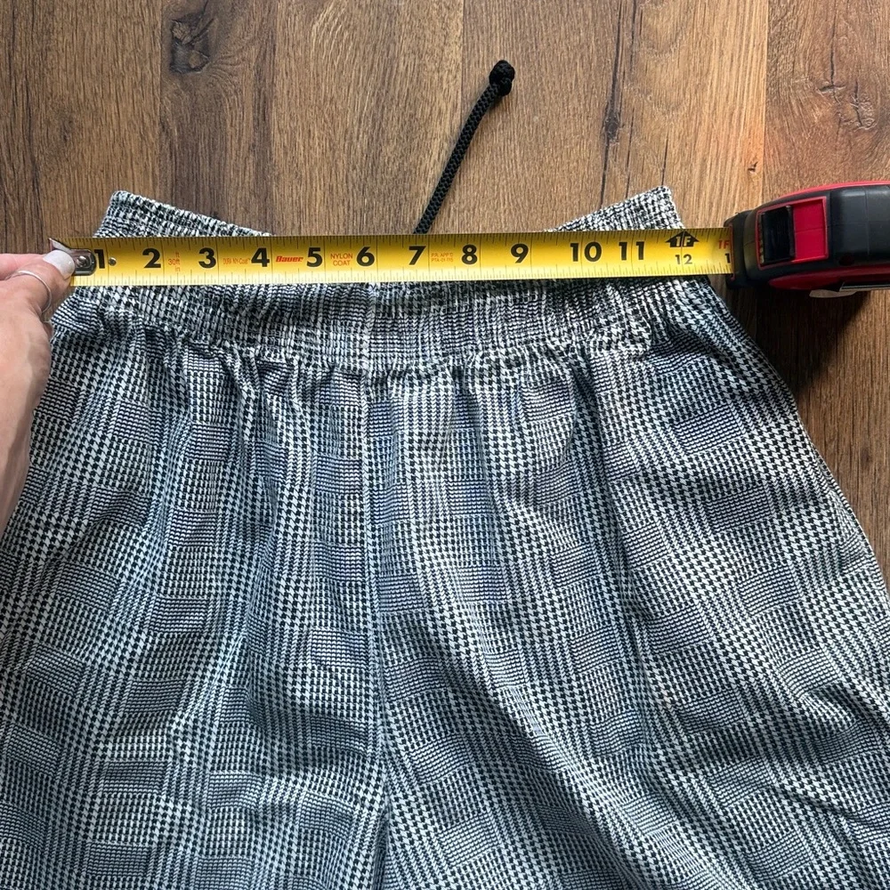 Vintage plaid shorts - Picture 8 of 10